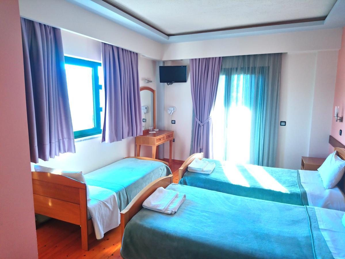 Hotel Elikonio Agia Anna  Exterior foto